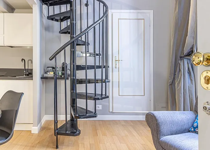 Casa Dafne In Canton De Fiori アパート