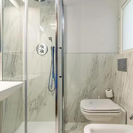 Casa Dafne In Canton De Fiori Apartman