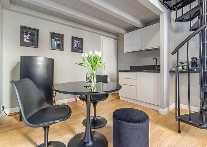 Casa Dafne In Canton De Fiori